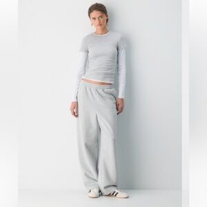 Aritzia Cozy Sweatfleece Boyfriend Barrel Sweat pant Size XS